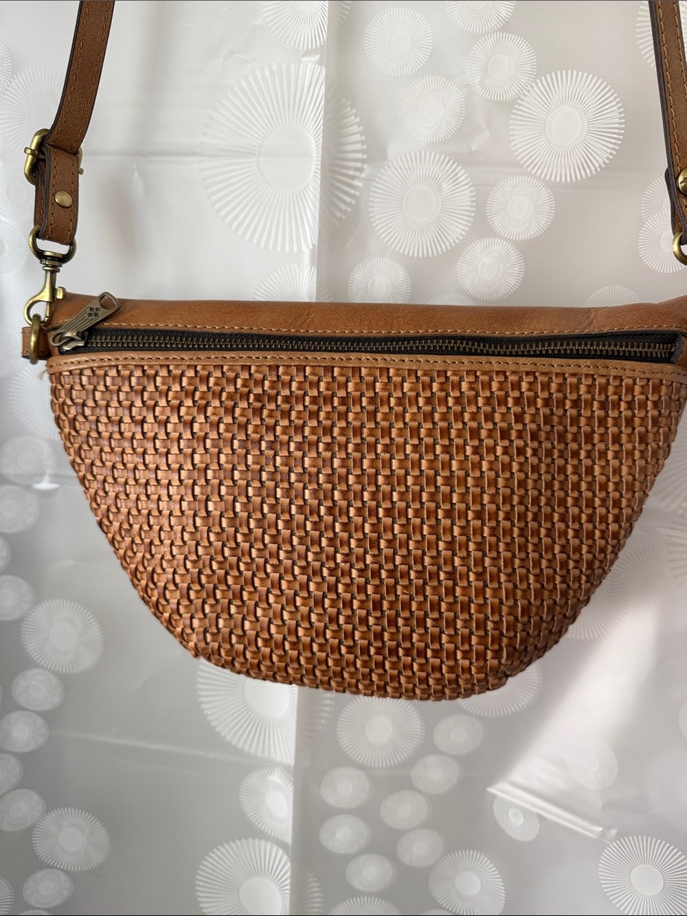 Patricia Nash Vintage Woven Crossbody Shoulder Bag , Tan, leather, 12”x8”x2”